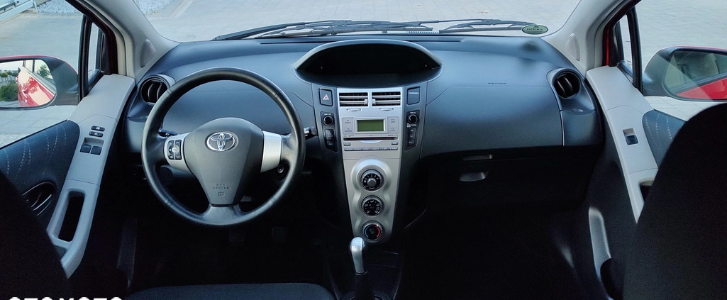 Toyota Yaris cena 17400 przebieg: 154132, rok produkcji 2007 z Kolno małe 37